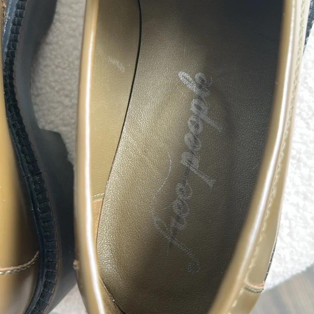 Free People Chunky Decker Loafer in Olive Green Learher 37.5/7.5 NWOB - Picture 5 of 10